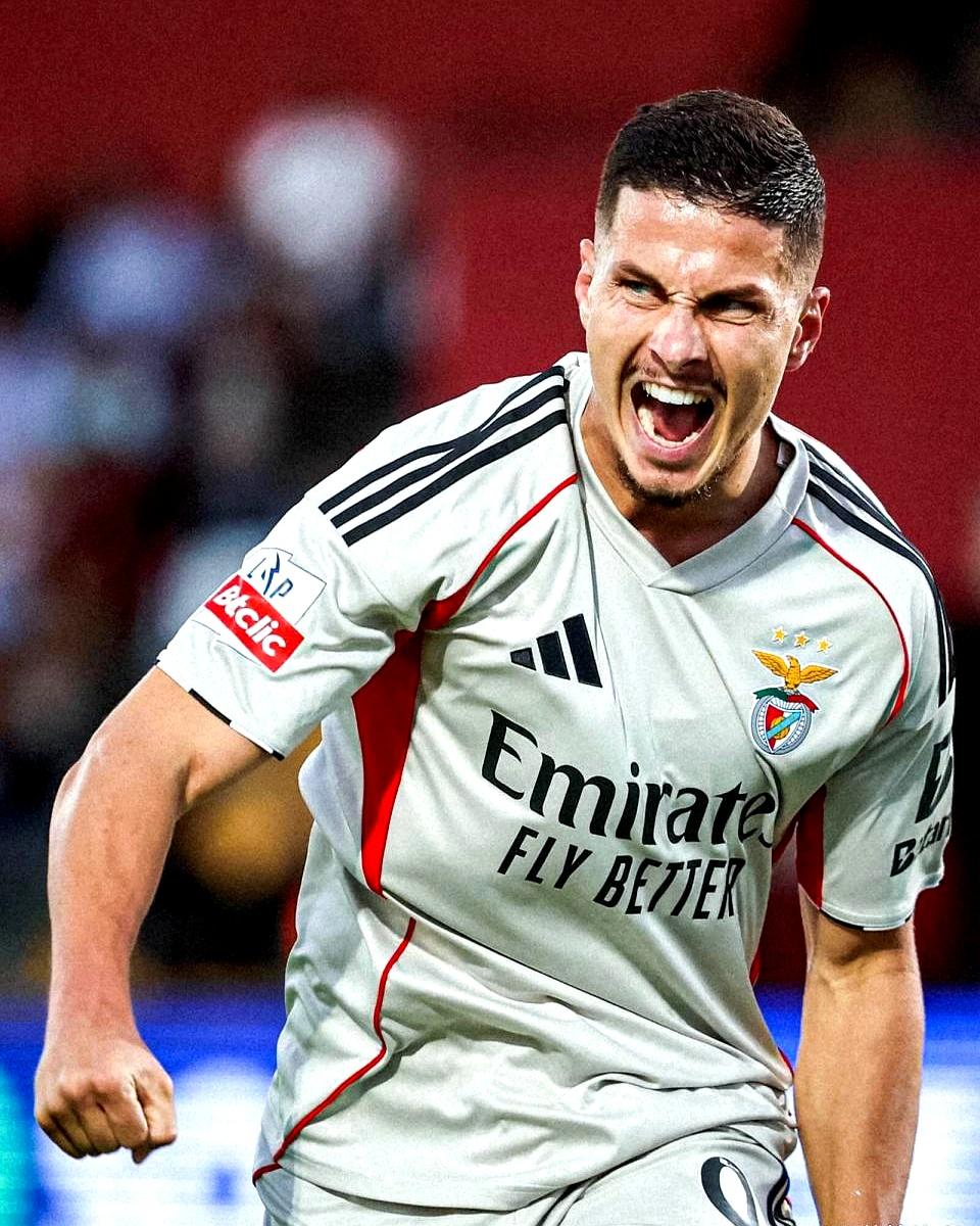 ayx-转折点！波尔图再遭质疑，葡超今晨攻防权衡，质疑声仍在，高层口径保持一致(昨天葡国民与波尔图比赛腰斩会重赛吗)