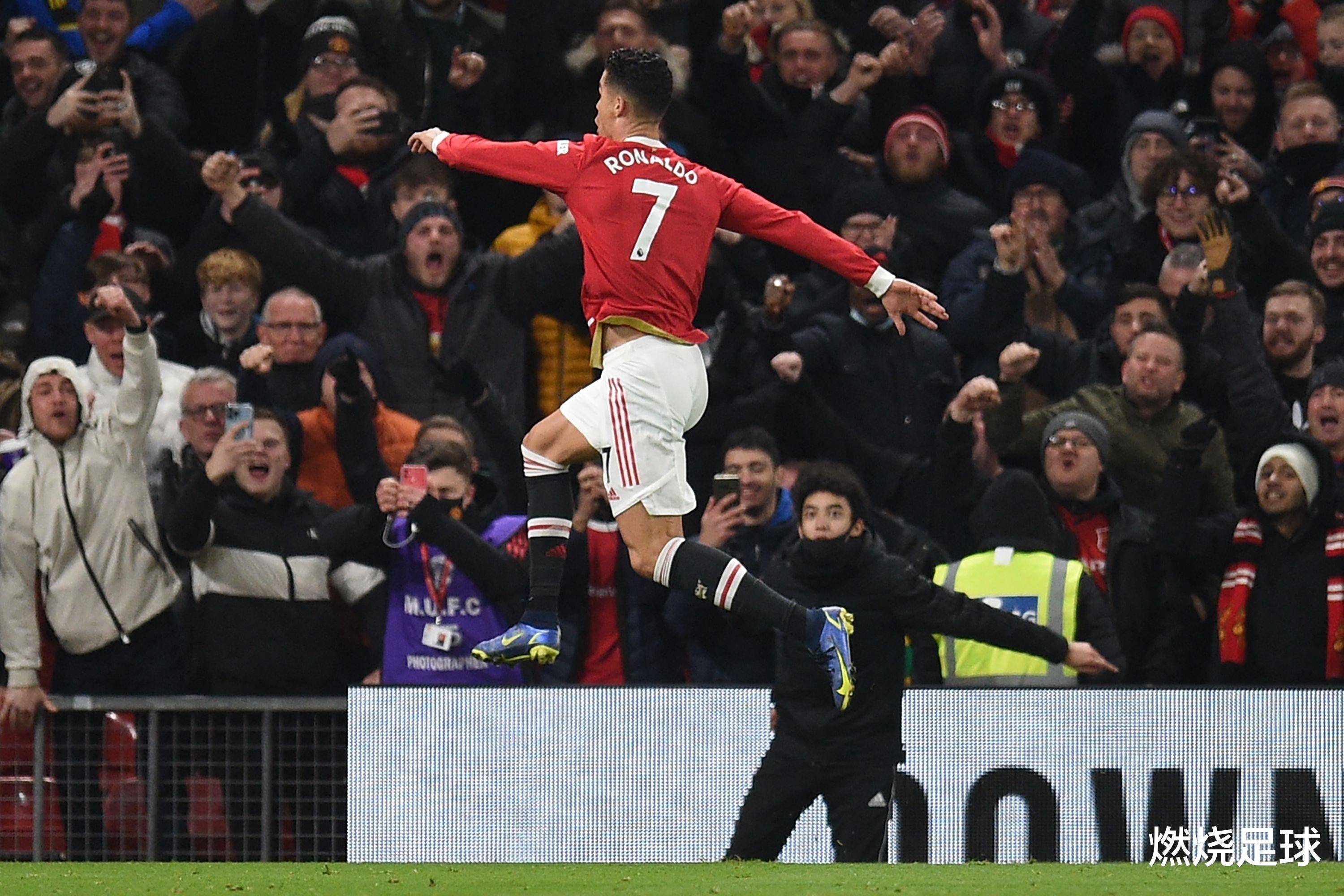 爱游戏中国-欧联今晨走向成谜，金州勇士队长鼓劲，赛场秩序良好，医务组通报恢复(金州勇士队最新消息今天比赛结果)