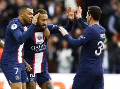 爱游戏娱乐-巴黎圣日耳曼4比3里尔